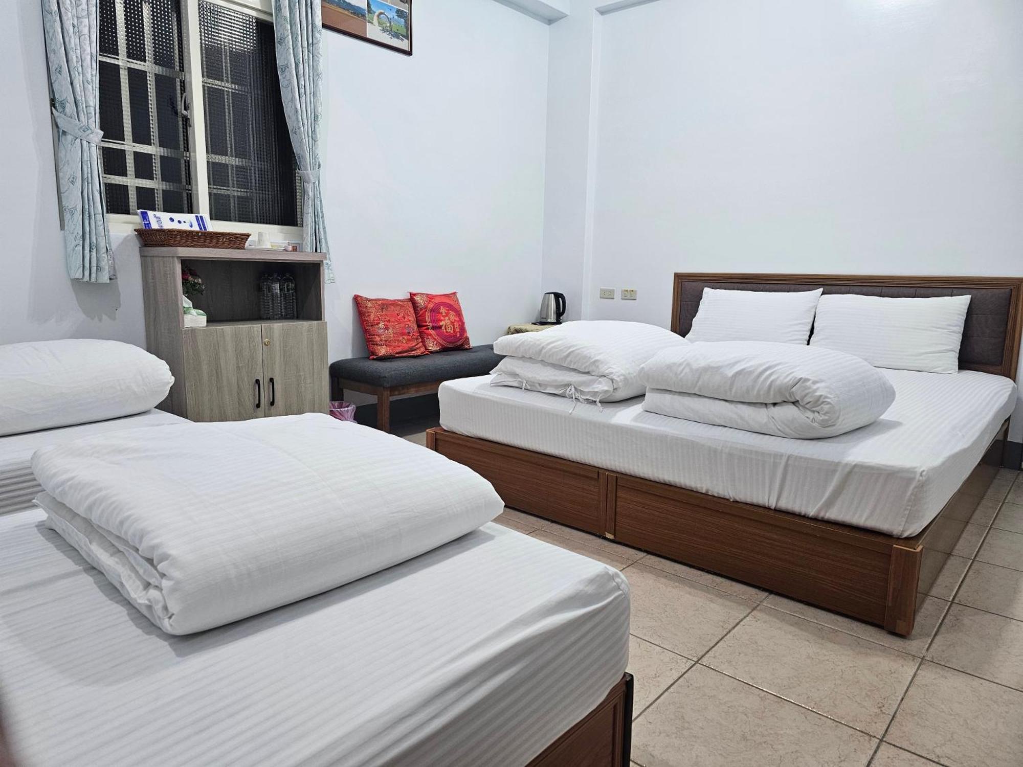 Fire B&B Chishang Bagian luar foto