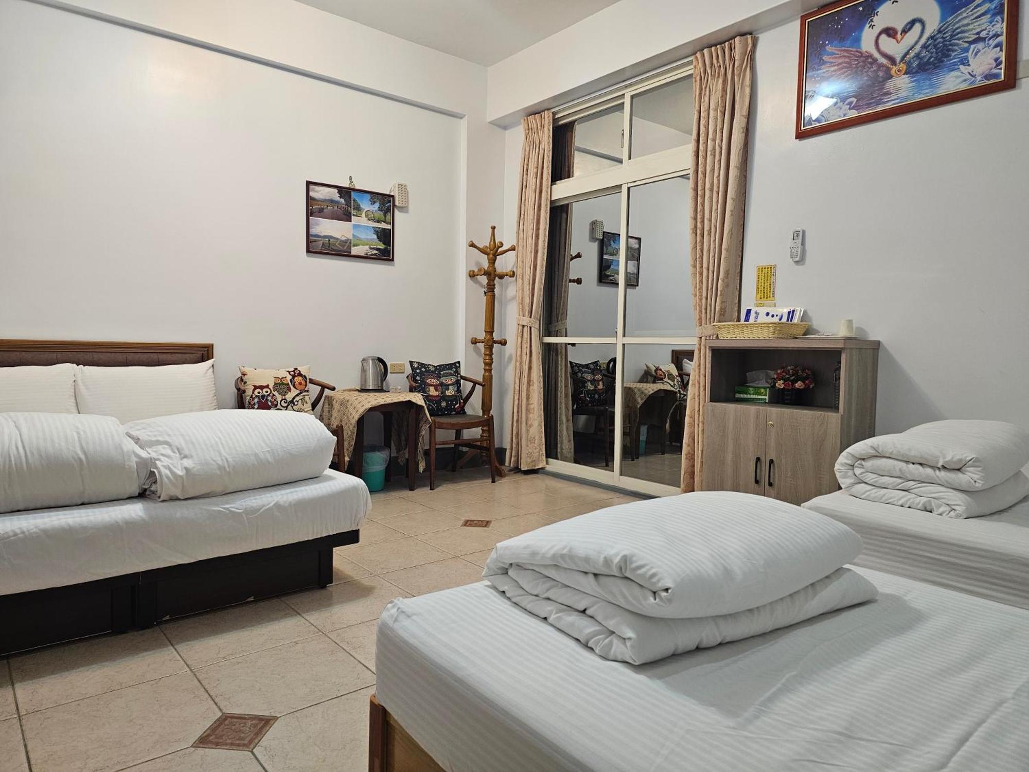 Fire B&B Chishang Bagian luar foto